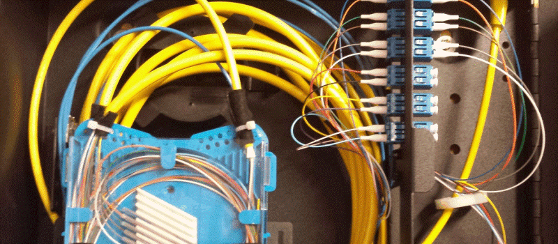 Read more about the article Fiber Optic Cable Benefits
